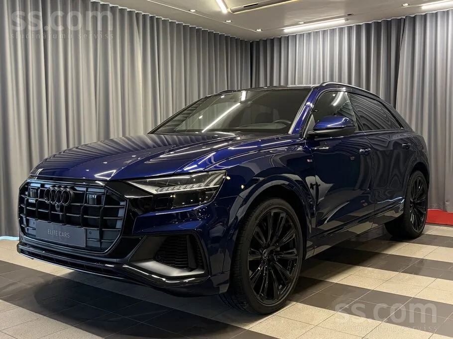 Audi Q8 2022 photo 2