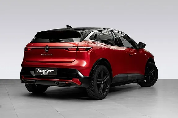 Renault Megane E-Tech 2023 photo 2