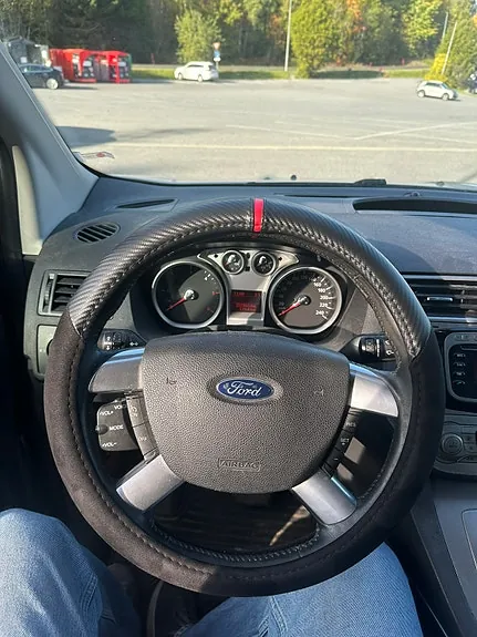 Ford Kuga 2010 photo 5