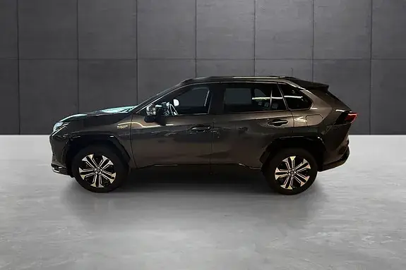 Toyota Rav4 2023 photo 2