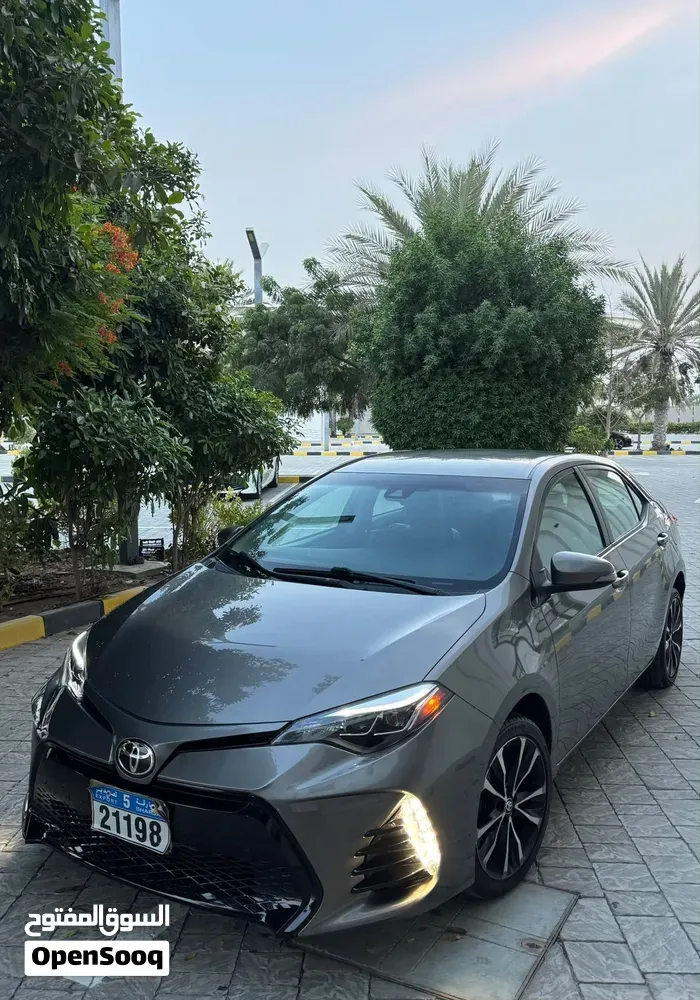 Toyota Corolla 2018 photo 2