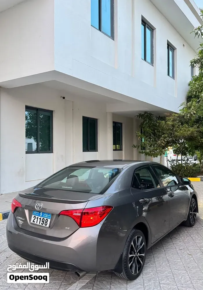 Toyota Corolla 2018 photo 3