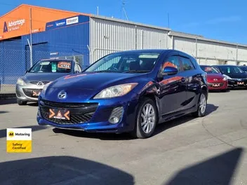 Mazda Axela 2013 photo 4