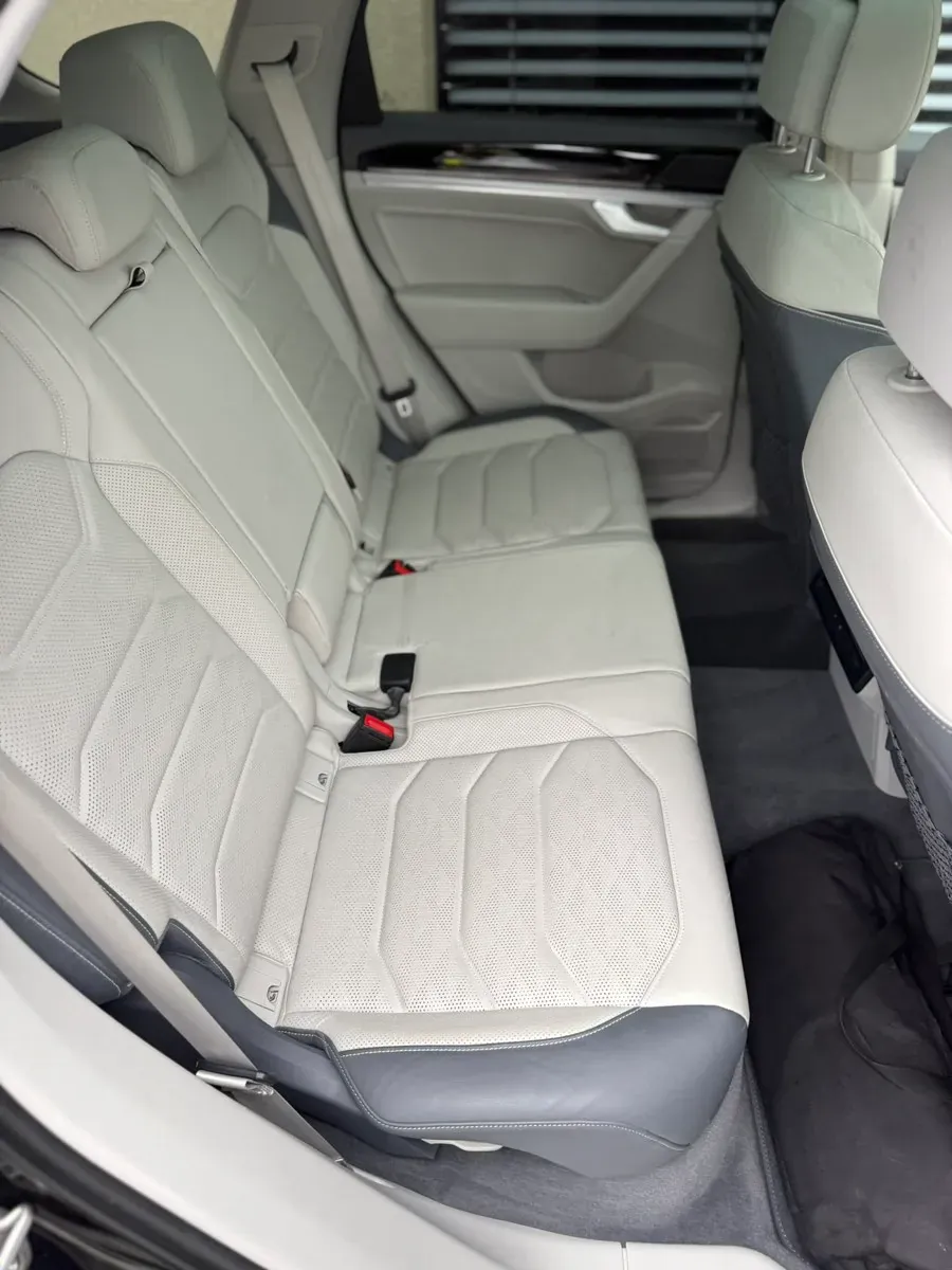Volkswagen Touareg 2019 photo 3