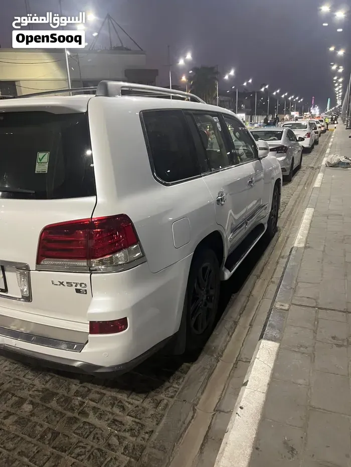 Lexus Lx 570 2014 photo 4