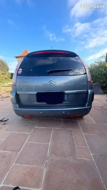 Citroen C4 Picasso 2007 photo 2