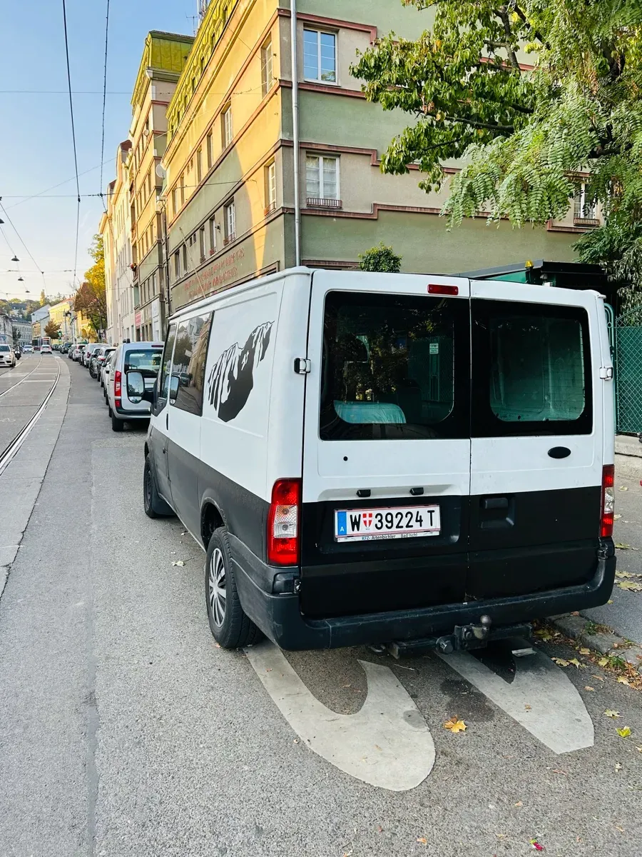 Ford Transit 2009 photo 3