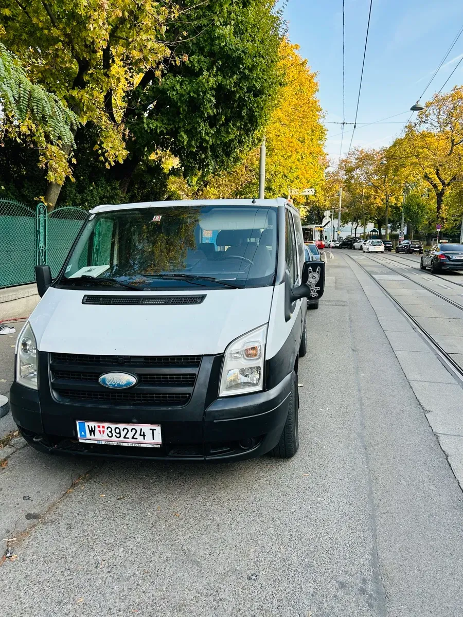 Ford Transit 2009 photo 2