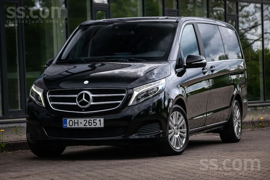 Mercedes-Benz V220 2015 photo 2