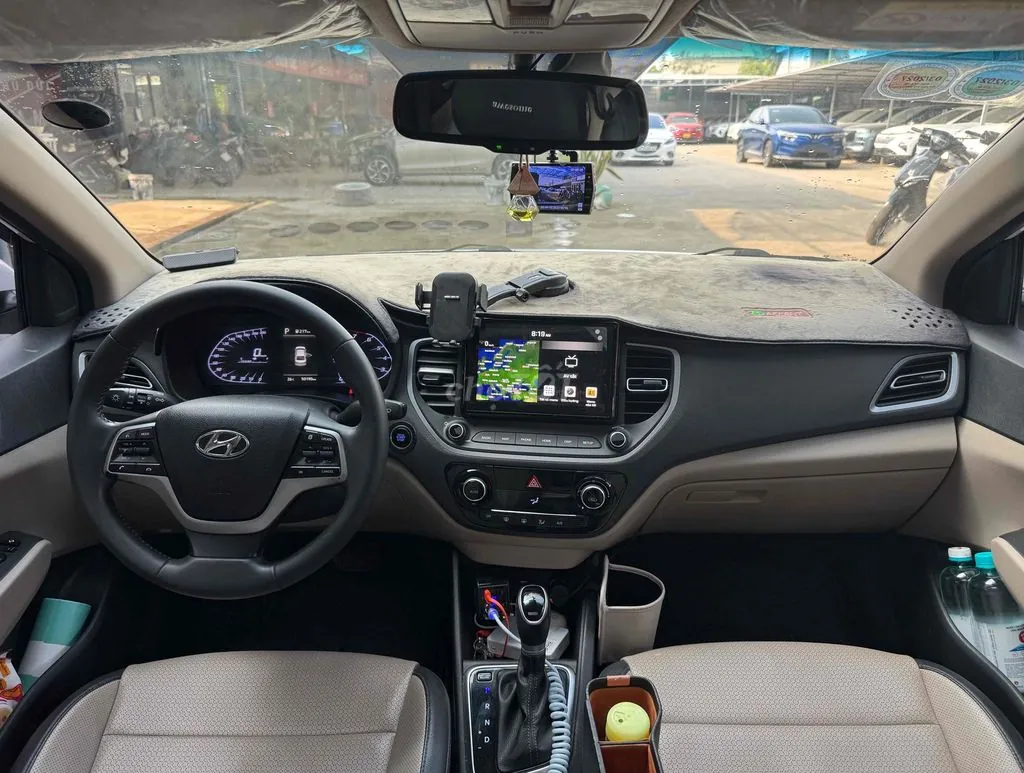 Hyundai Accent 2022 photo 3