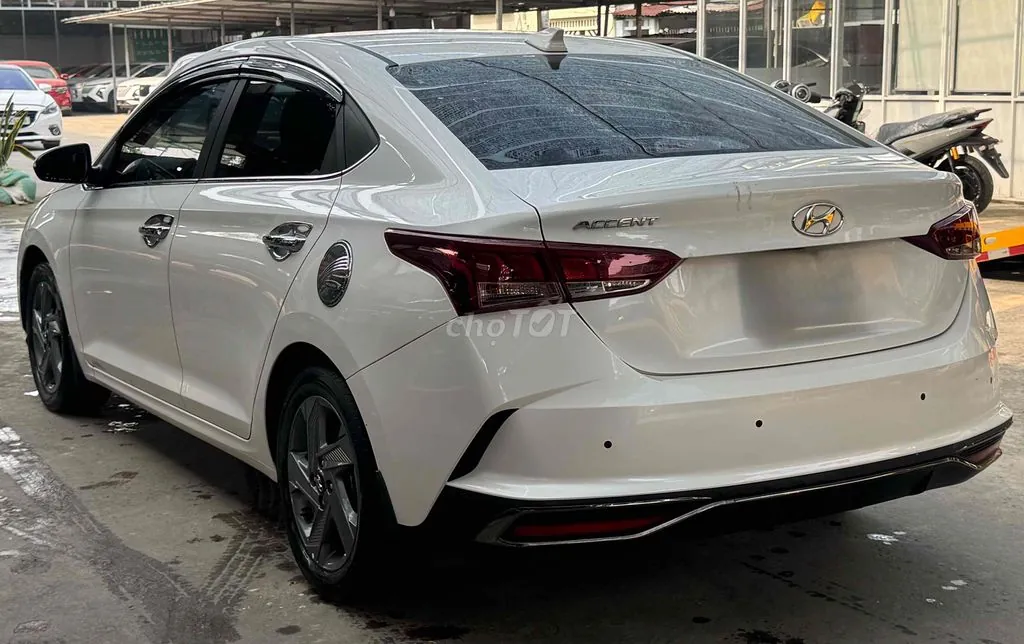 Hyundai Accent 2022 photo 2