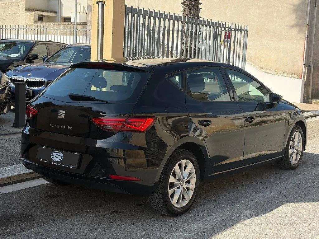 Seat Leon 2019 photo 3