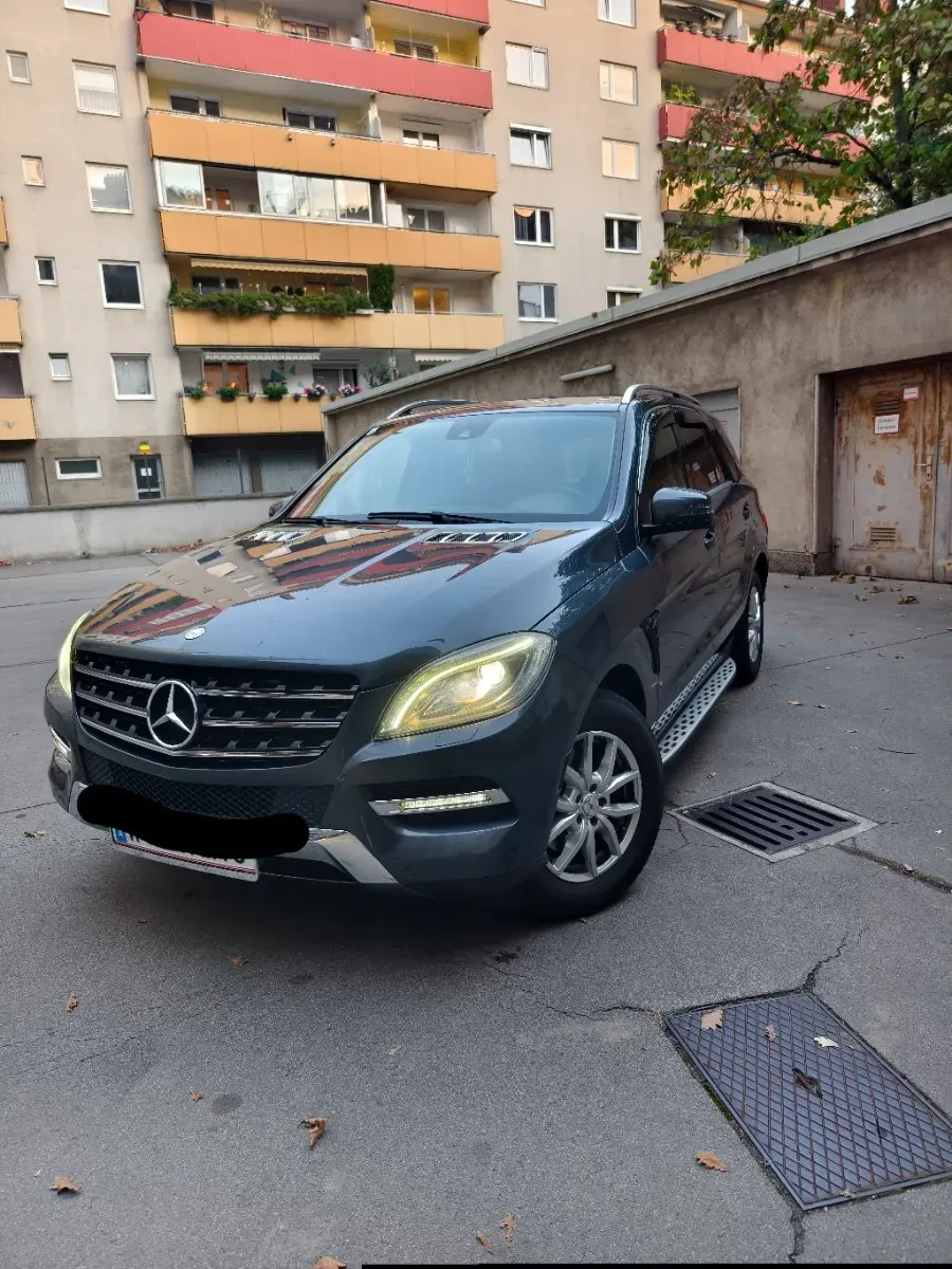 Mercedes-Benz M-Class