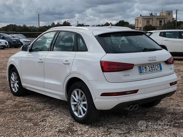 Audi Q3 2017 photo 5