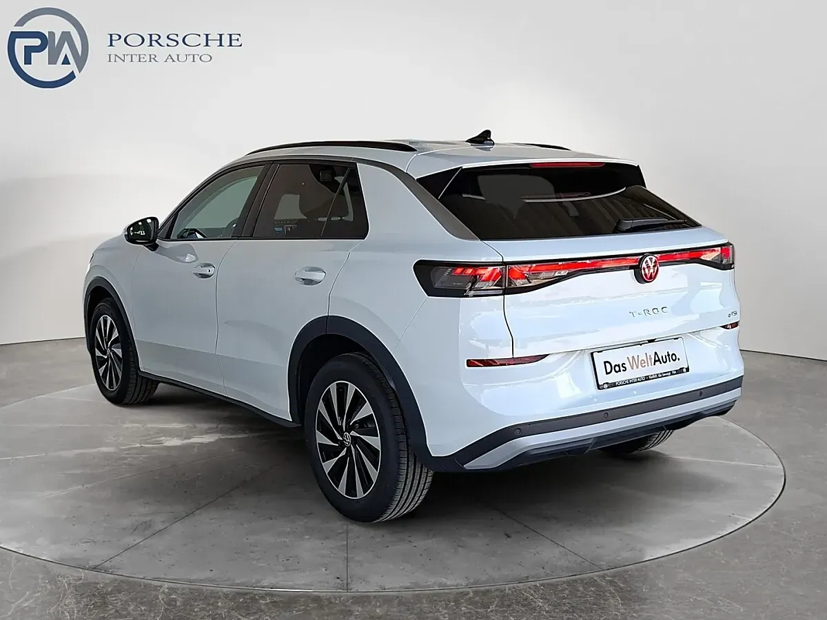 Volkswagen T-Roc 2026 photo 3