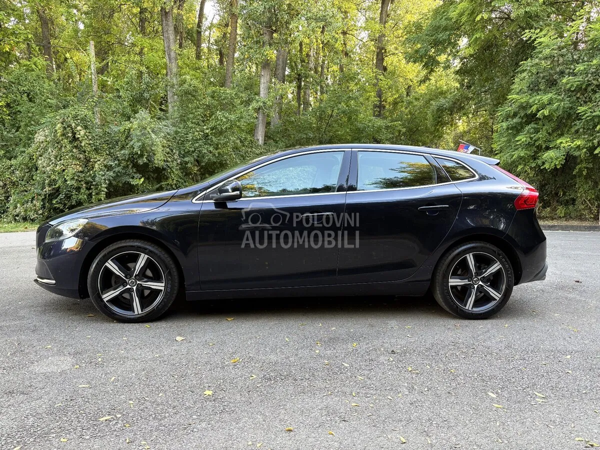 Volvo V40 2015 photo 4