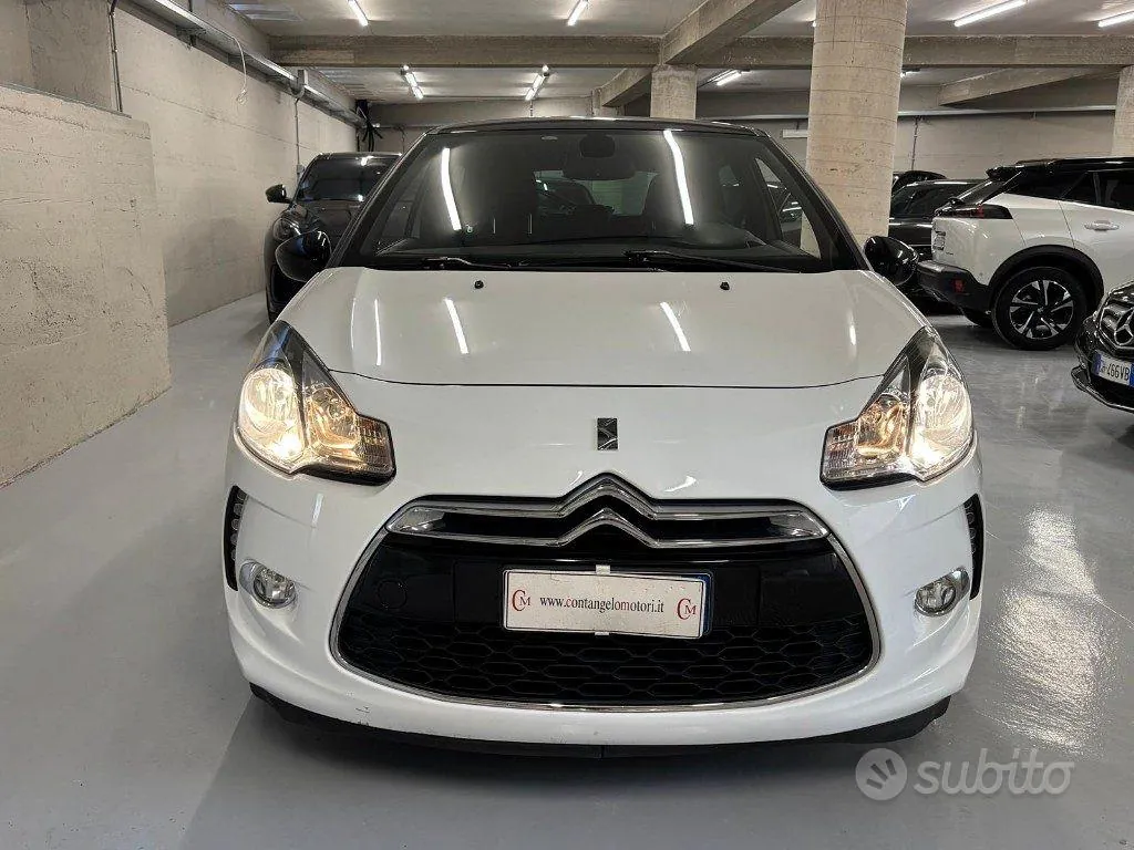 DS Automobiles Ds 3 2012 photo 3
