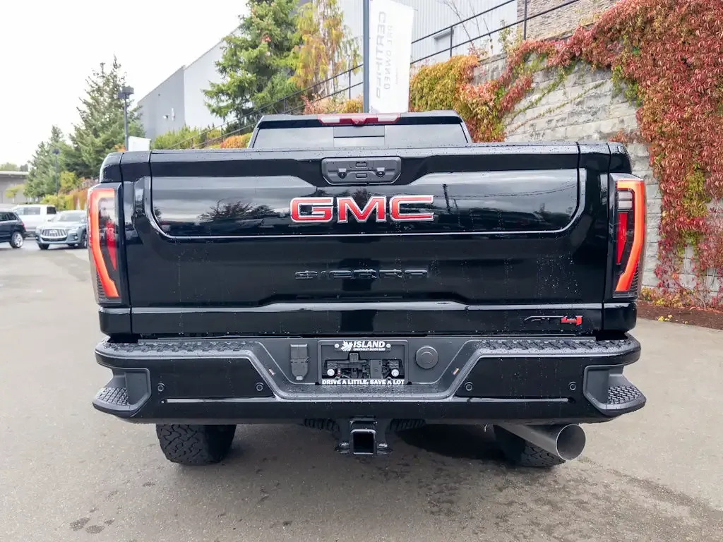 GMC Sierra 3500Hd 2026 photo 4