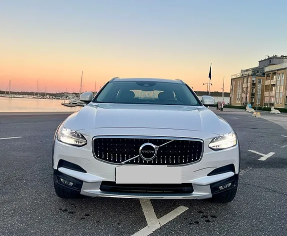 Volvo V90 Cross Country 2017 photo 4
