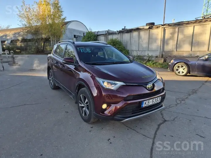 Toyota Rav4 2017 photo 2