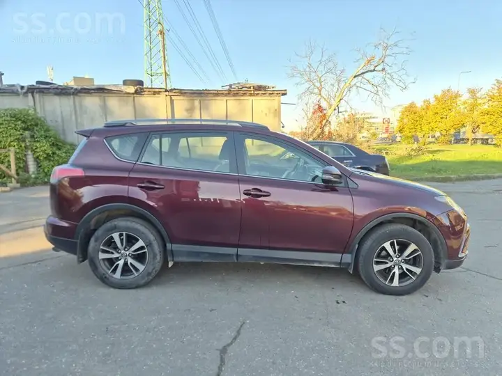 Toyota Rav4 2017 photo 5