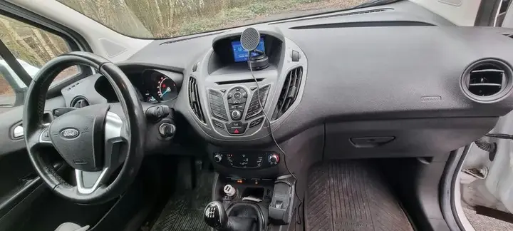 Ford Courier
