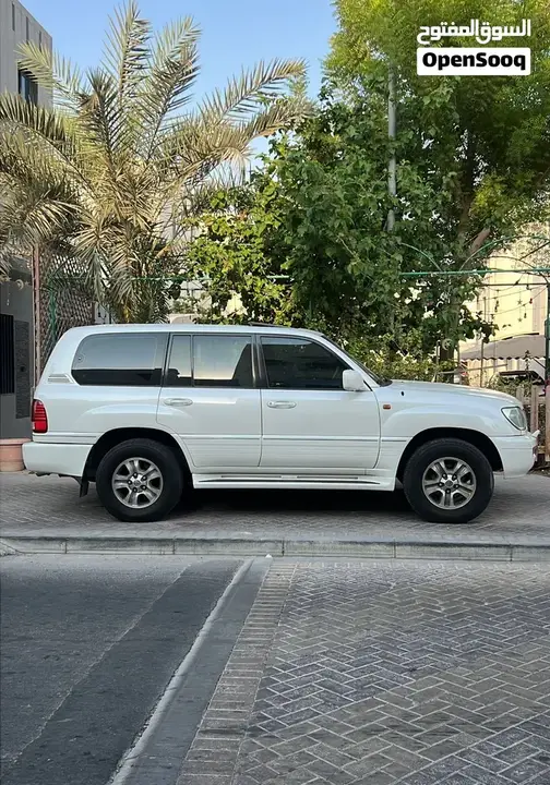 Lexus Lx 470 2004 photo 2