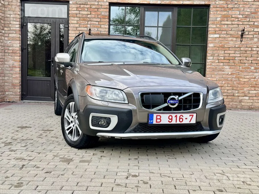 Volvo Xc 70 2012 photo 2