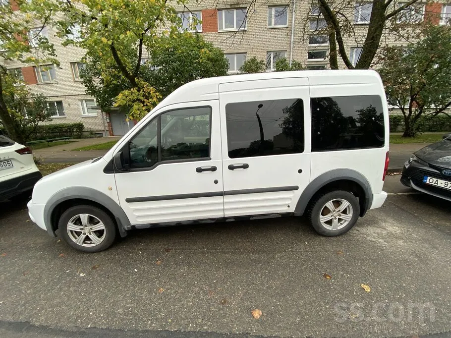Ford Tourneo 2012 photo 4