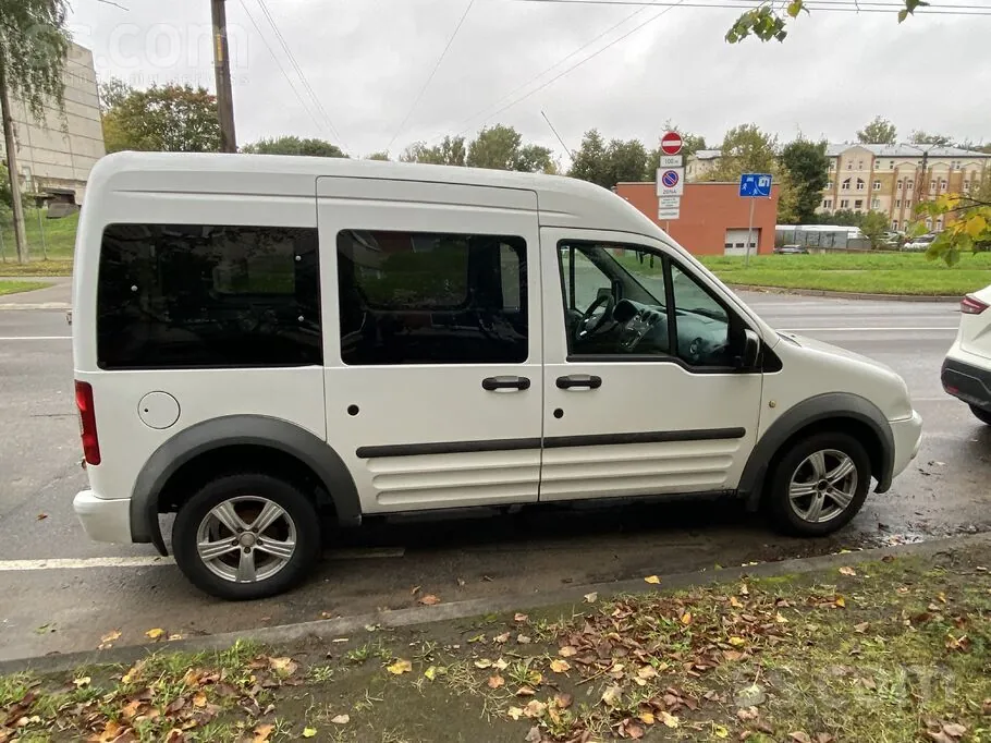 Ford Tourneo 2012 photo 2