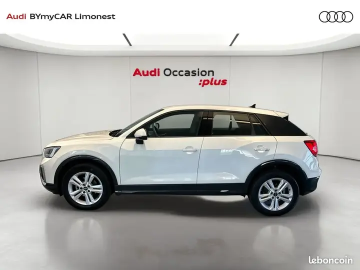 Audi Q2 2023 photo 2