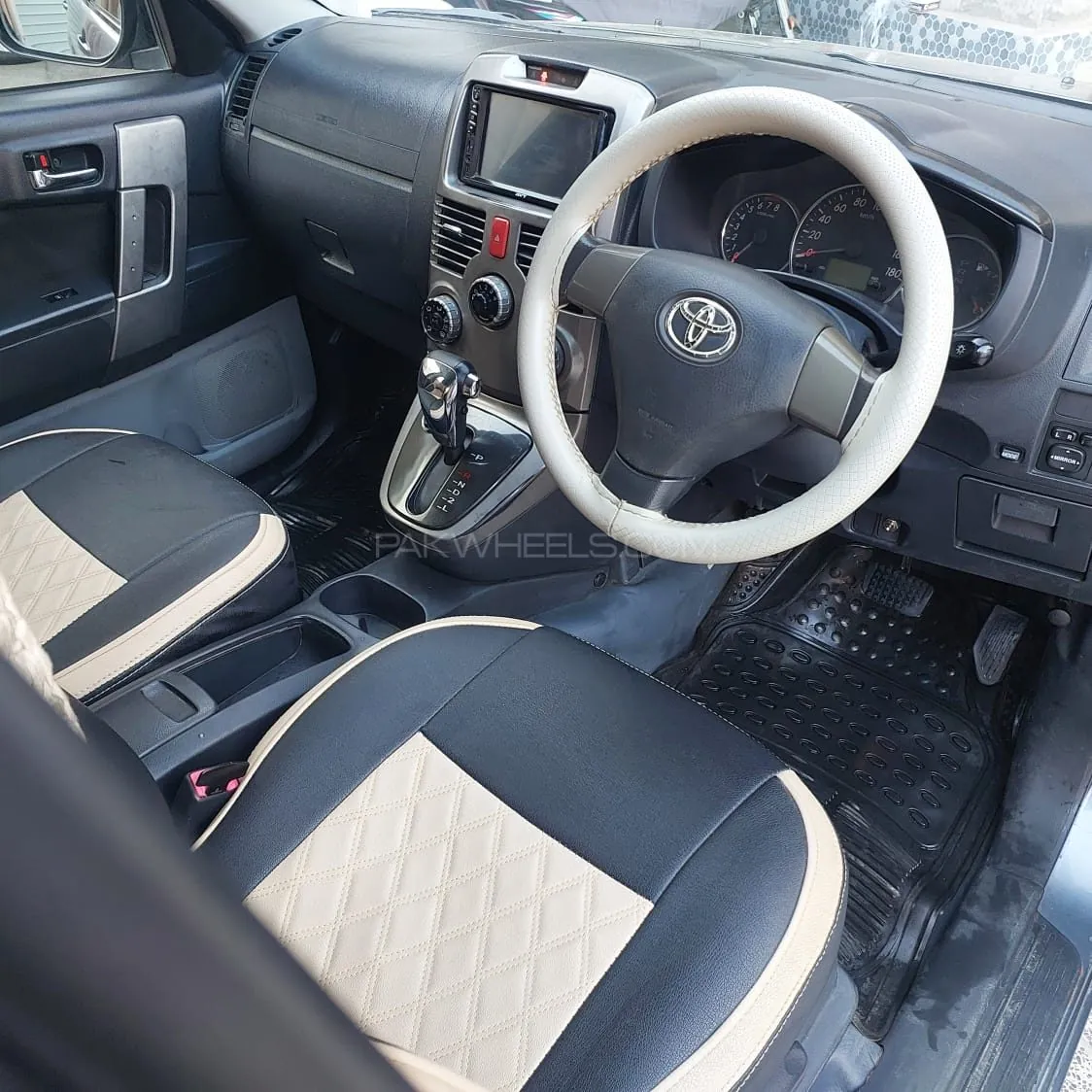 Toyota Rush