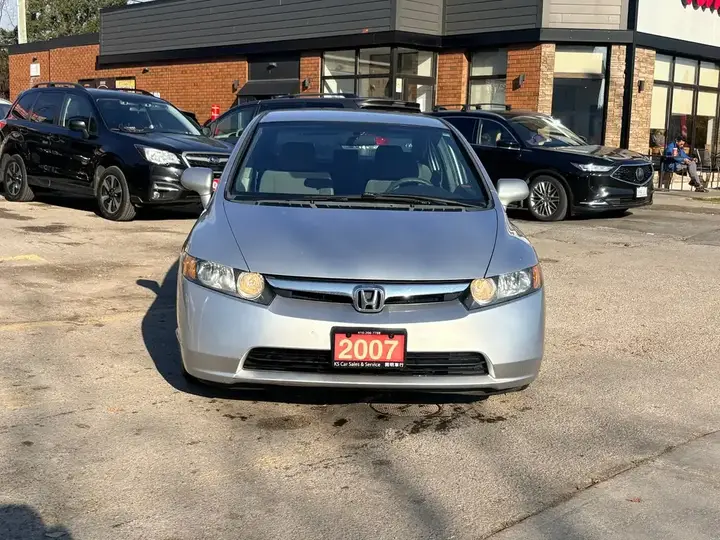 Honda Civic 2007 photo 2