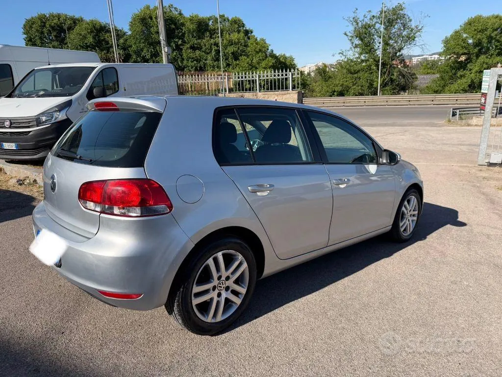 Volkswagen Golf 2009 photo 2