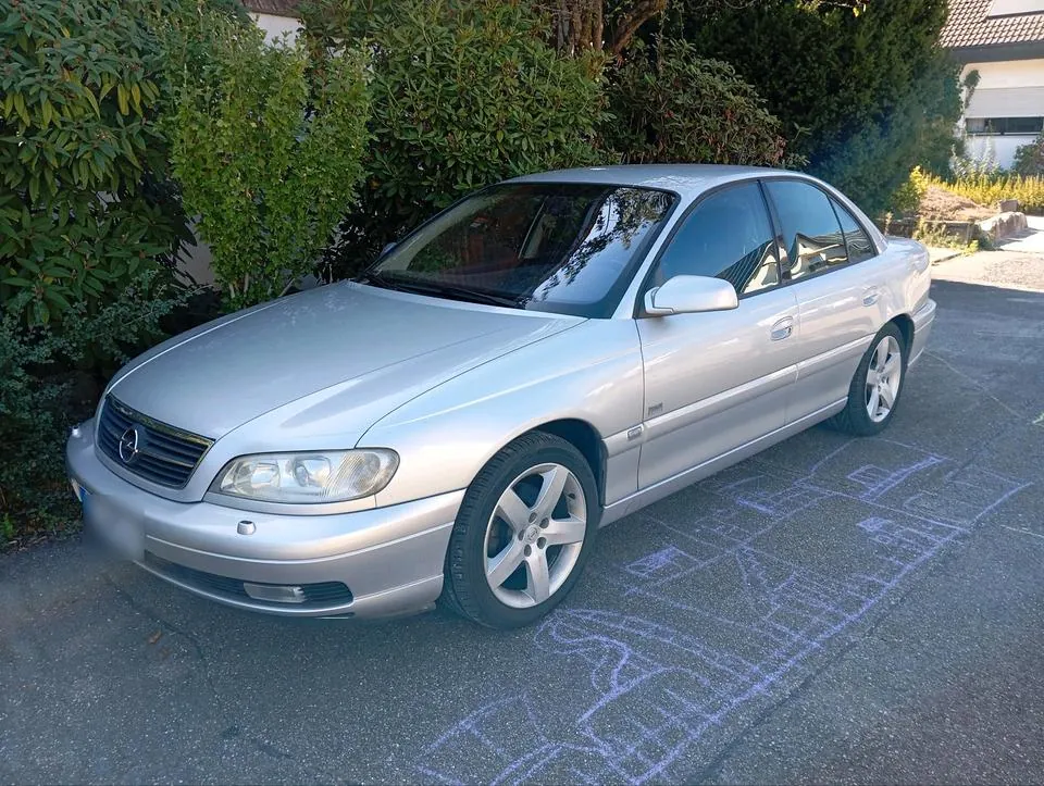 Opel Omega