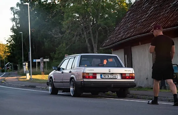 Volvo 740 1988 photo 3