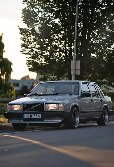 Volvo 740 1988 photo 2