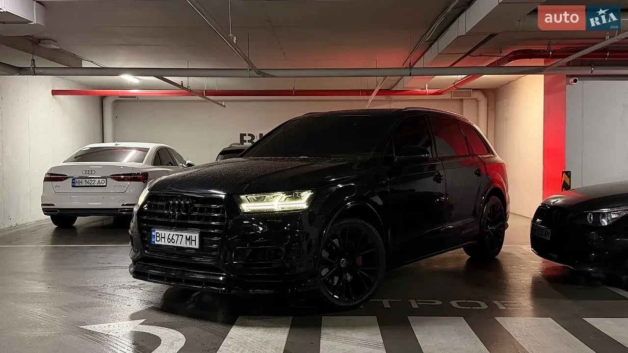 Audi Q7 2018 photo 2