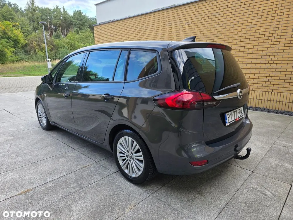Opel Zafira 2016 photo 5
