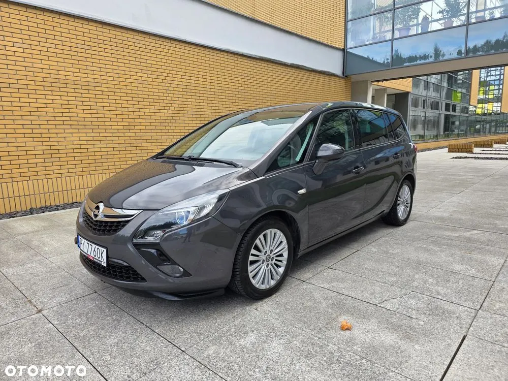 Opel Zafira 2016 photo 2