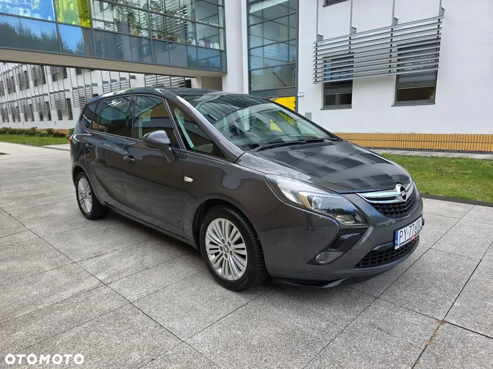 Opel Zafira 2016 photo 3