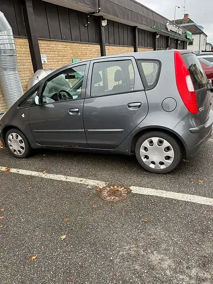 Mitsubishi Colt 2007 photo 3