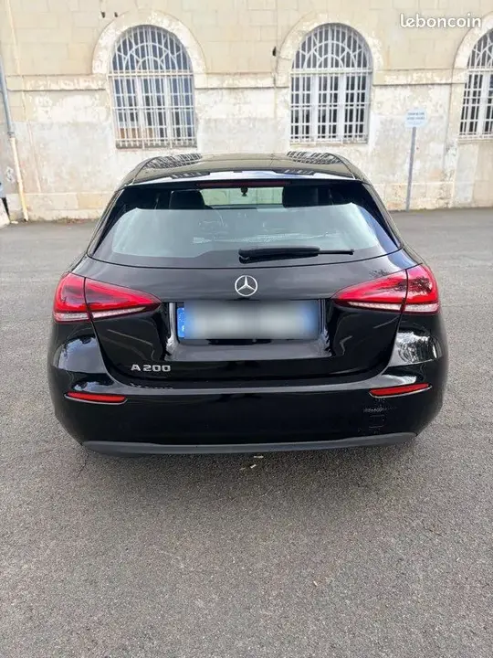 Mercedes-Benz A-Class 2018 photo 2