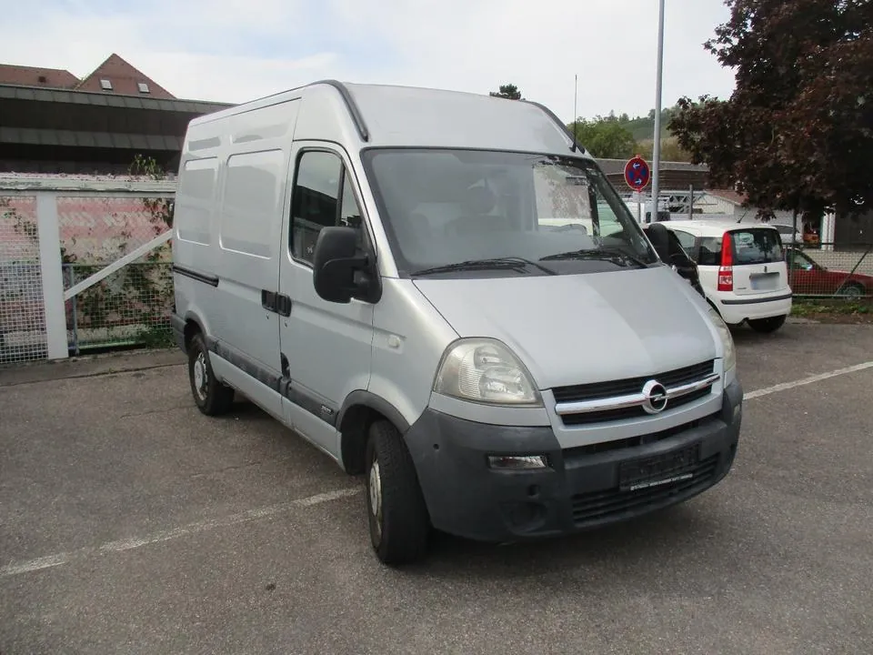 Opel Movano