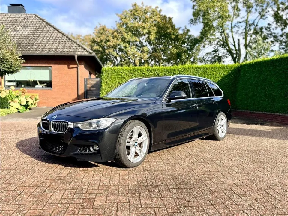 BMW 318D Touring