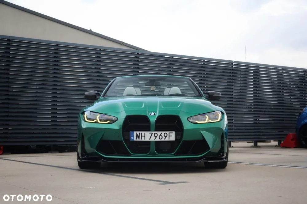 BMW M4 2022 photo 2