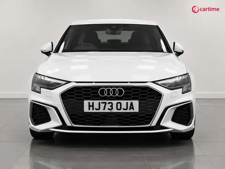 Audi A3 2023 photo 2