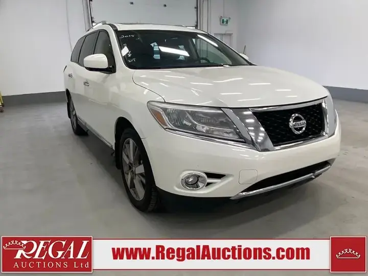 Nissan Pathfinder 2015 photo 2
