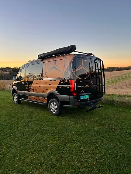Mercedes-Benz Sprinter 319