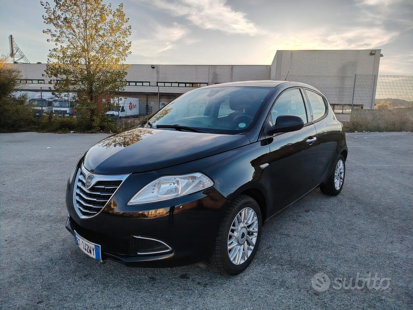Lancia Ypsilon